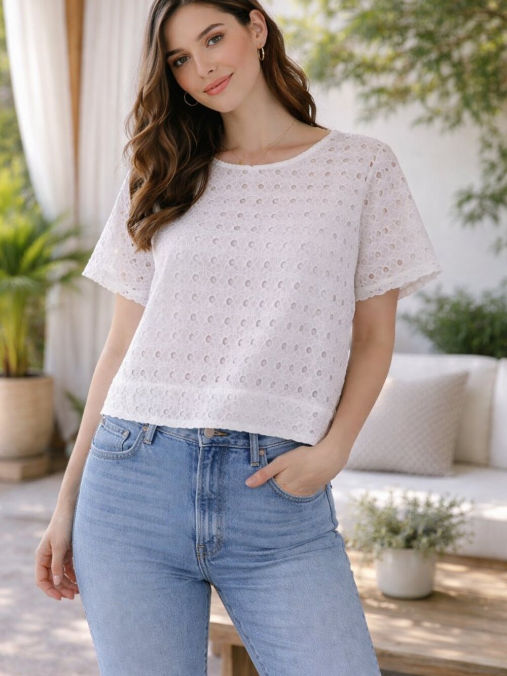 $70 Banana Republic White Eyelet Lace Blouse Top Petite